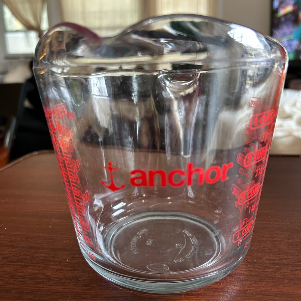 Anchor Hocking Clear Glass Measuring Cup with Red Print